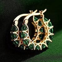 Dorado y verde