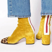 Amarelo